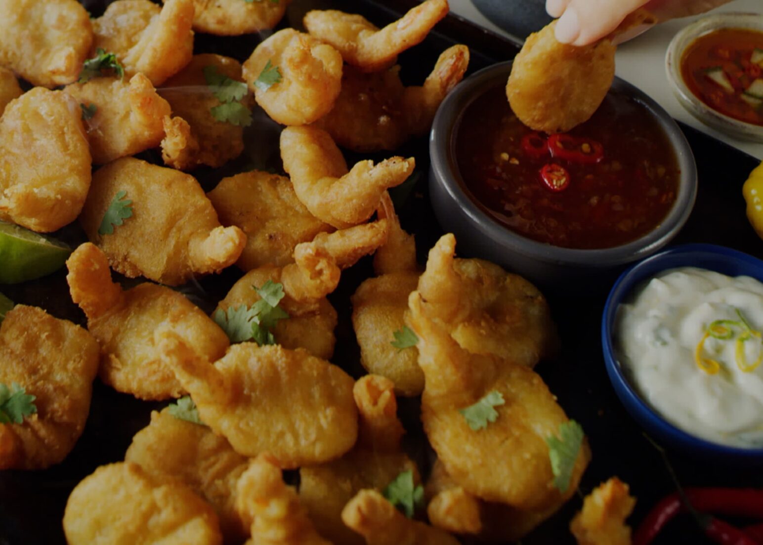 Trempette Thaïlandaise Sucrée et Épicée et Crevettes Papillon